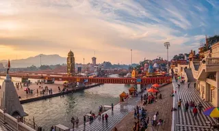 Taxi from Dehradun to Haridwar